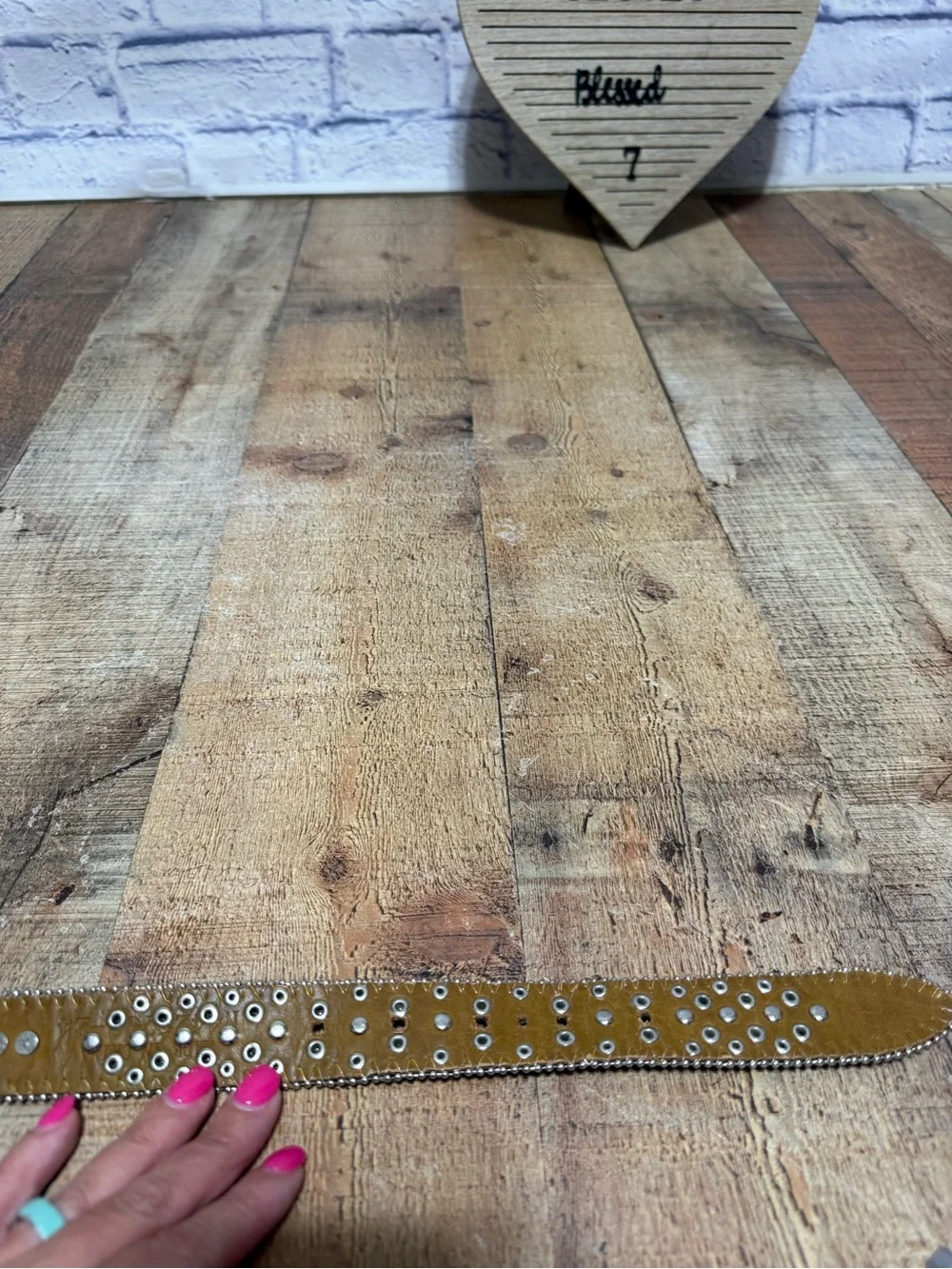 Nocona Girls Pink Heart Concho Belt Brown Rhinestone - N4425202 Size 24 Pre owne